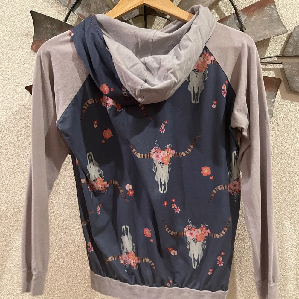 Cow skull printed sweater